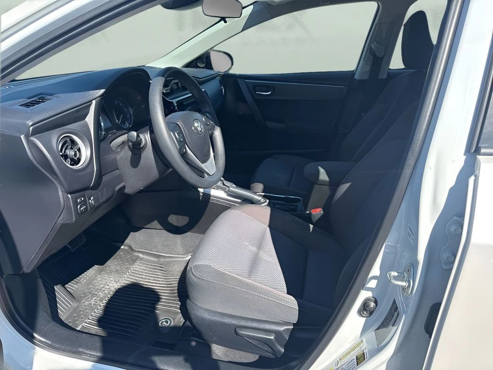 2017 Toyota Corolla 11th Gen - Image 9 of 21