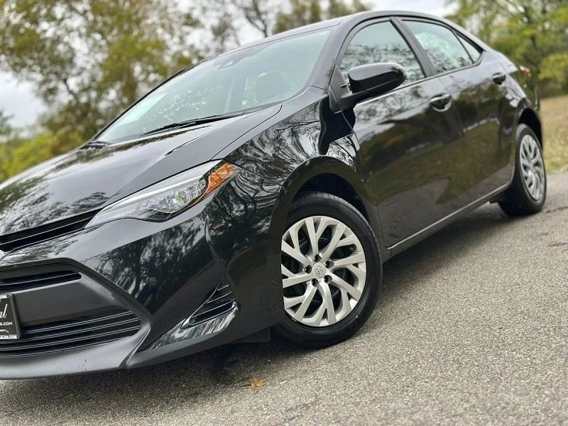 2017 Toyota Corolla 11th Gen - Image 10 of 12