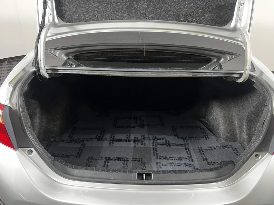 2017 Toyota Corolla 11th Gen - Image 8 of 21