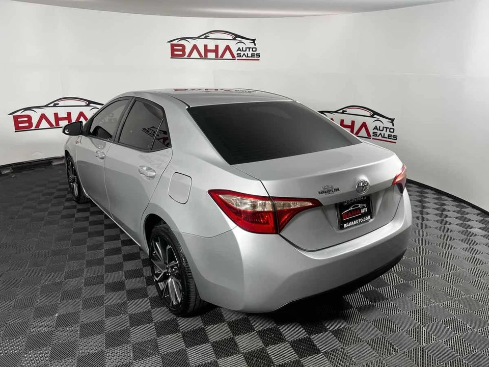 2017 Toyota Corolla 11th Gen - Image 5 of 21