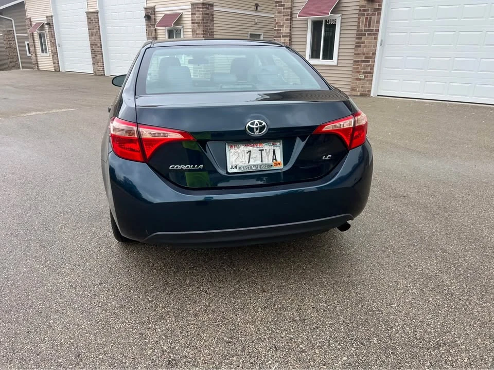2017 Toyota Corolla 11th Gen - Image 5 of 13