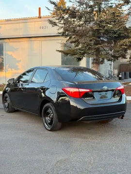 2017 Toyota Corolla 11th Gen - Image 4 of 11