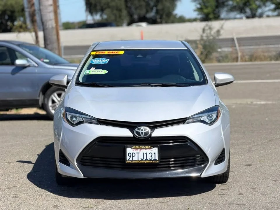 2017 Toyota Corolla 11th Gen - Image 2 of 15