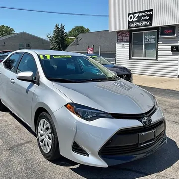 2017 Toyota Corolla LE Sedan 4D