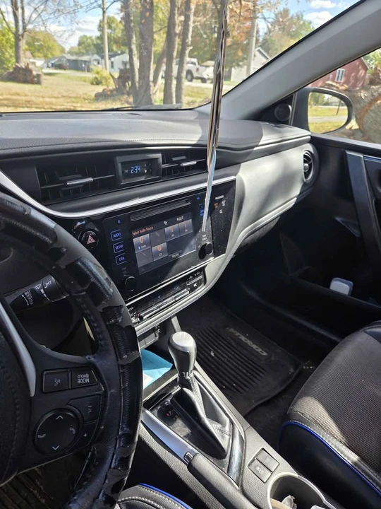 2017 Toyota Corolla 11th Gen - Image 12 of 14