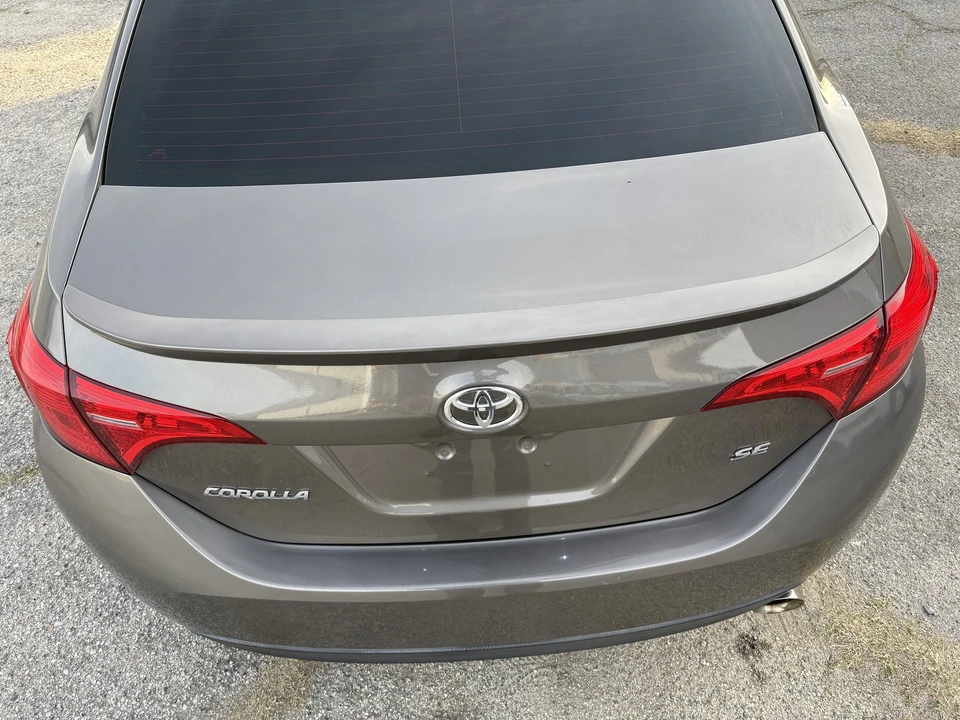 2017 Toyota Corolla 11th Gen - Image 13 of 21