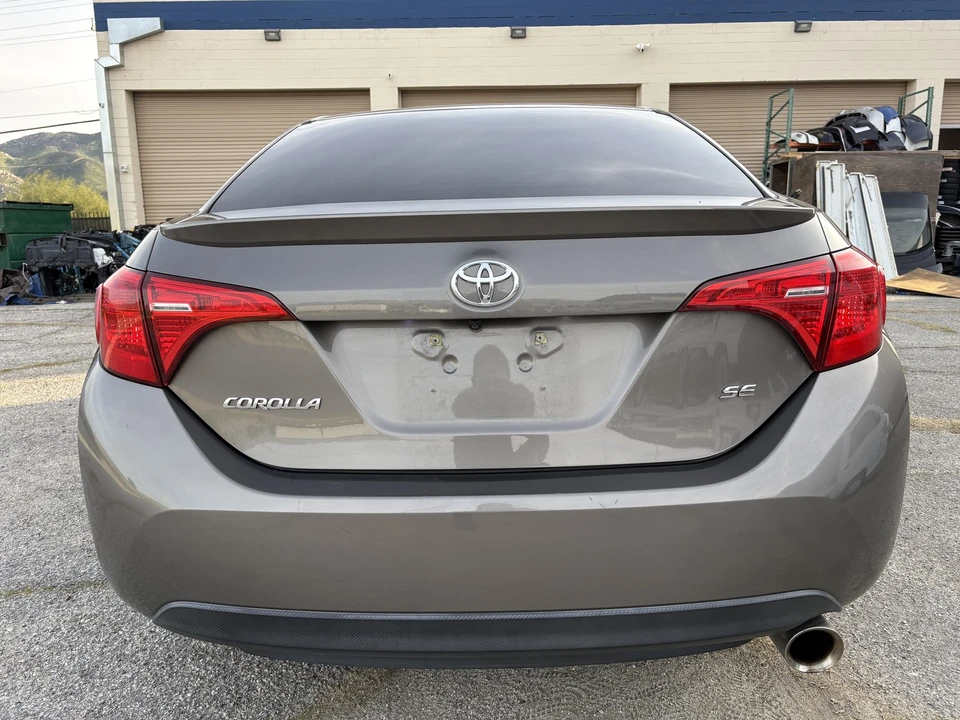 2017 Toyota Corolla 11th Gen - Image 9 of 21