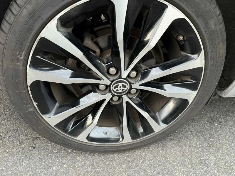 2017 Toyota Corolla 11th Gen - Image 9 of 12