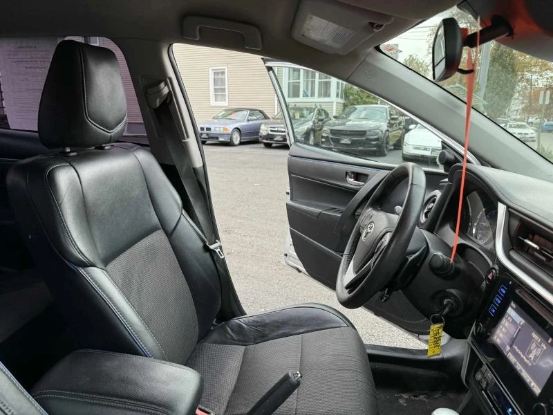 2017 Toyota Corolla 11th Gen - Image 10 of 12