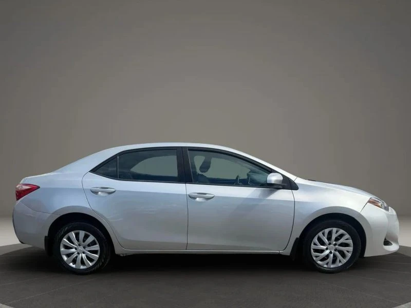 2017 Toyota Corolla 11th Gen - Image 4 of 12