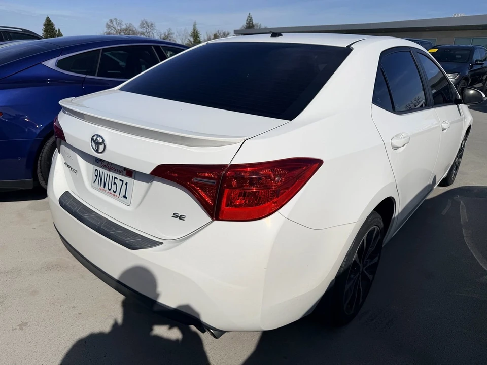 2017 Toyota Corolla 11th Gen - Image 6 of 6