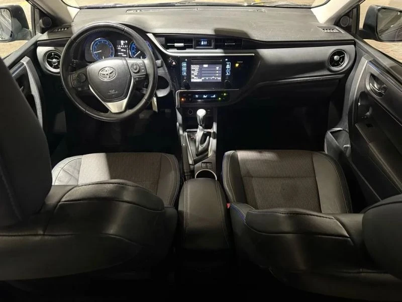 2017 Toyota Corolla 11th Gen - Image 8 of 12