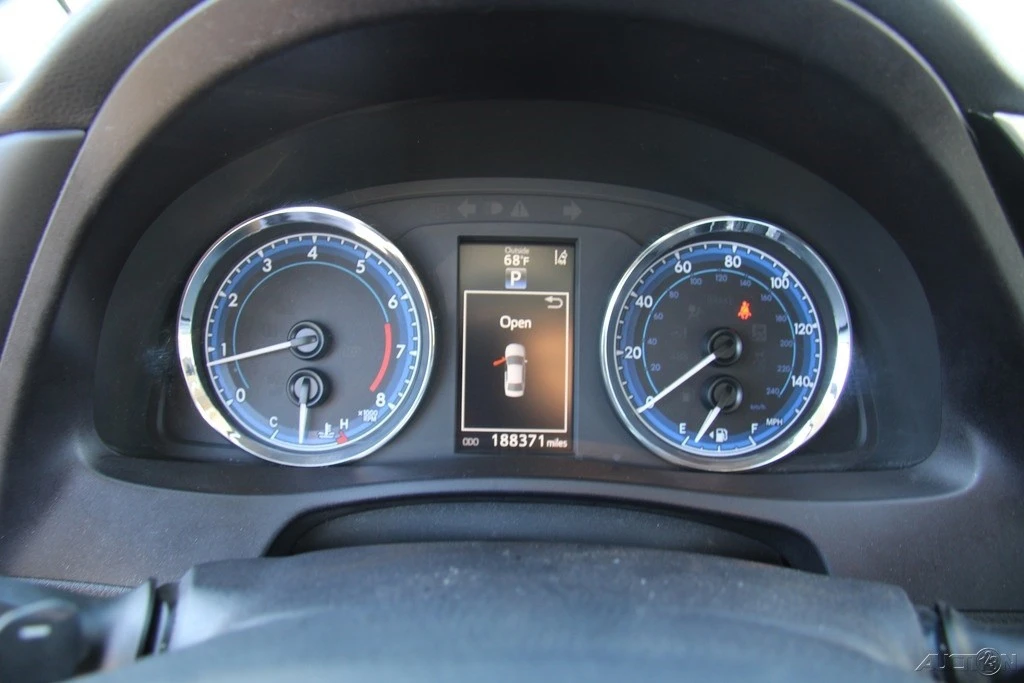 2017 Toyota Corolla 11th Gen - Image 15 of 21