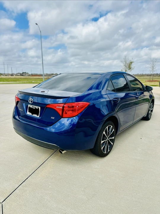 2017 Toyota Corolla 11th Gen - Image 2 of 8