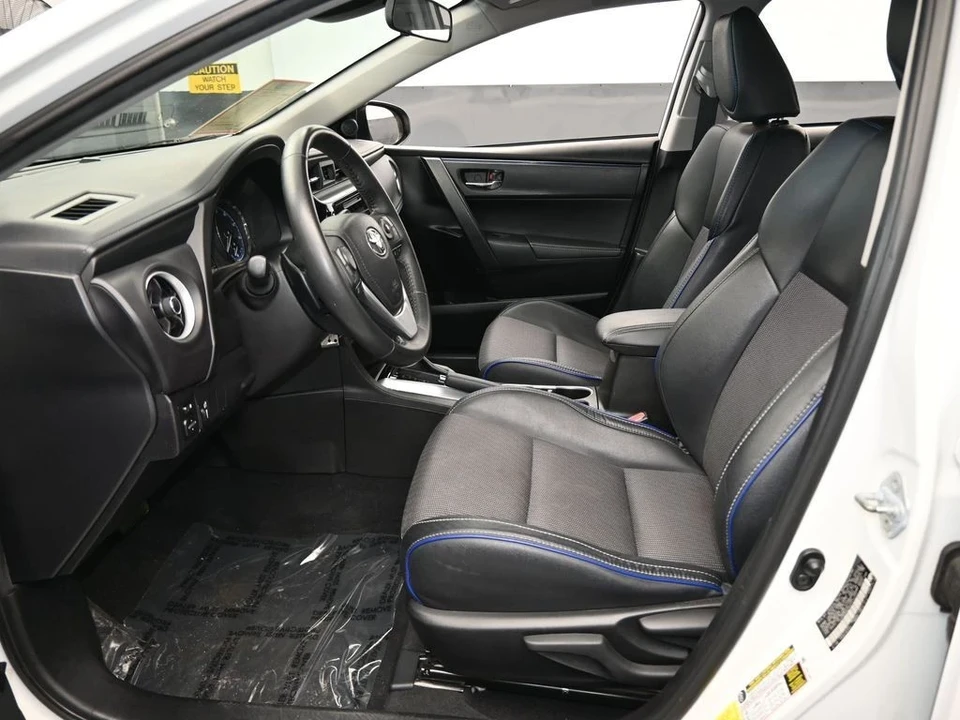 2017 Toyota Corolla 11th Gen - Image 11 of 12