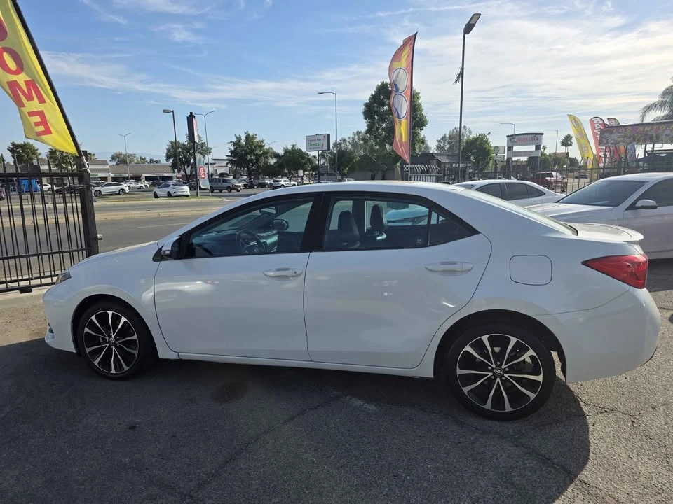 2017 Toyota Corolla 11th Gen - Image 16 of 17