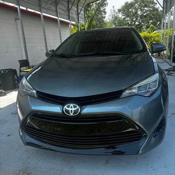 2017 Toyota Corolla SE Sedan 4D