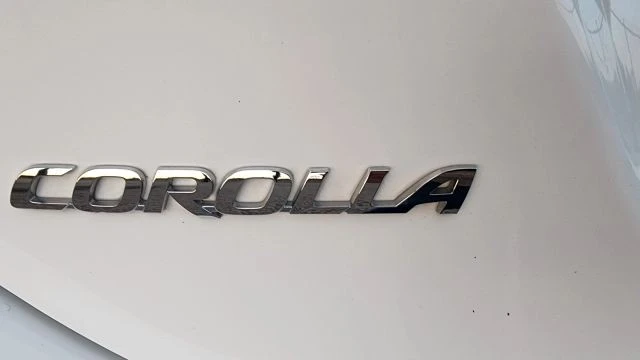 2017 Toyota Corolla 11th Gen - Image 15 of 21