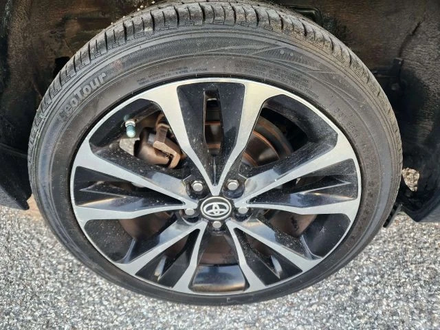 2017 Toyota Corolla 11th Gen - Image 16 of 21
