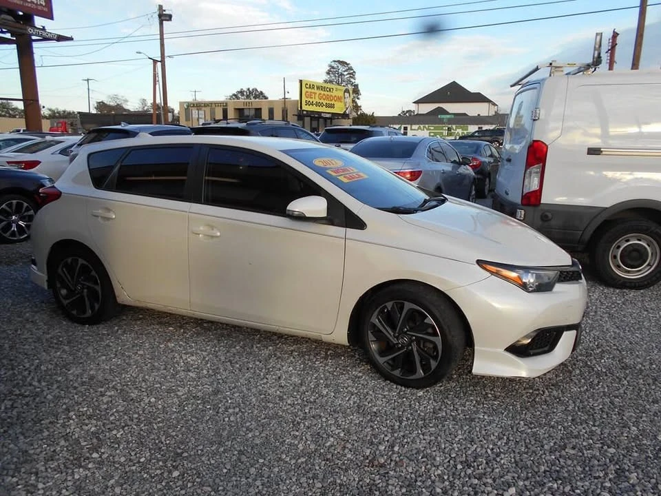 2017 Toyota Corolla 11th Gen - Image 7 of 20