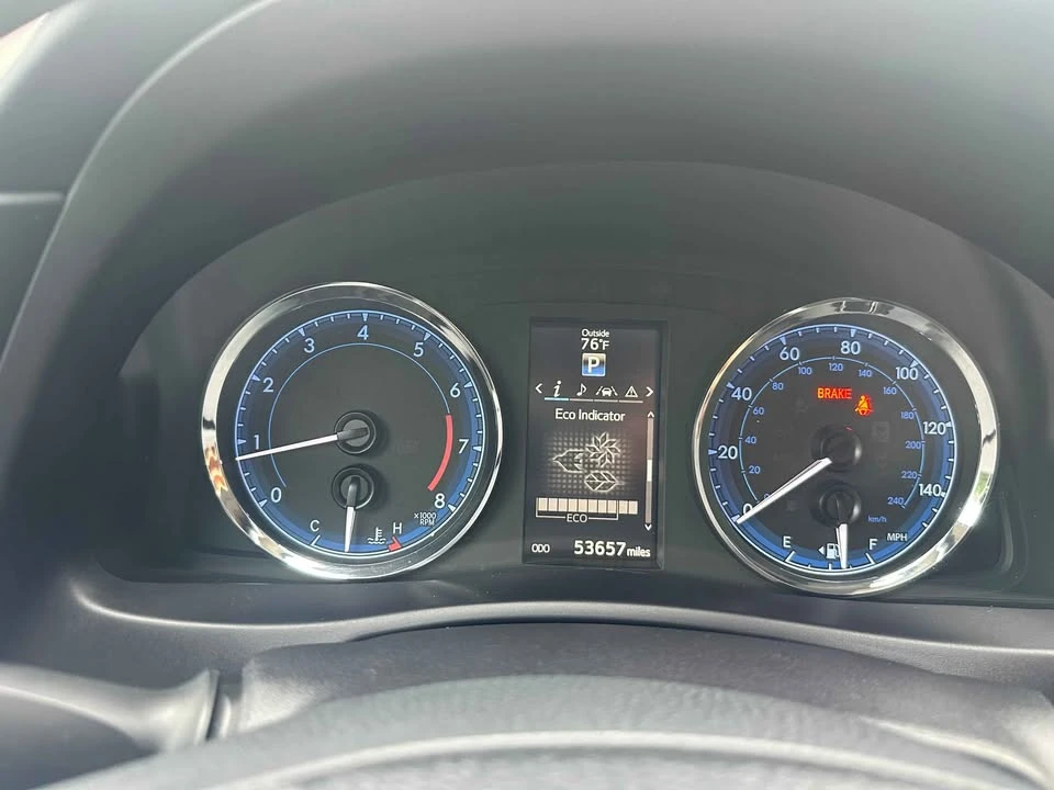 2017 Toyota Corolla 11th Gen - Image 14 of 19