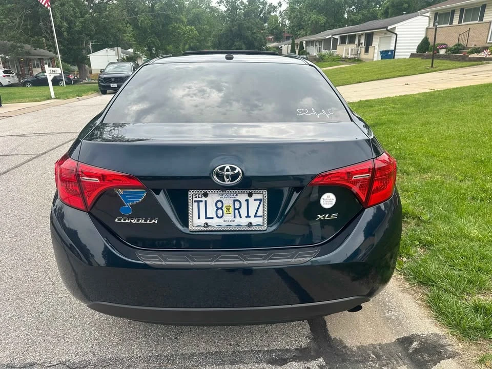 2017 Toyota Corolla 11th Gen - Image 2 of 19
