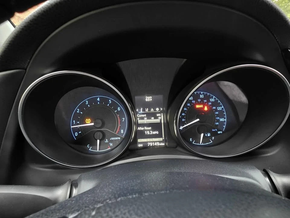 2017 Toyota Corolla 11th Gen - Image 5 of 5