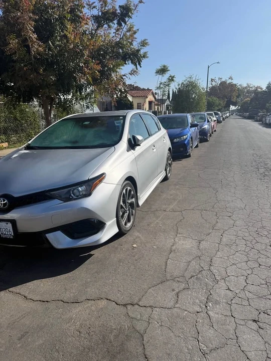 2017 Toyota Corolla 11th Gen - Image 2 of 14