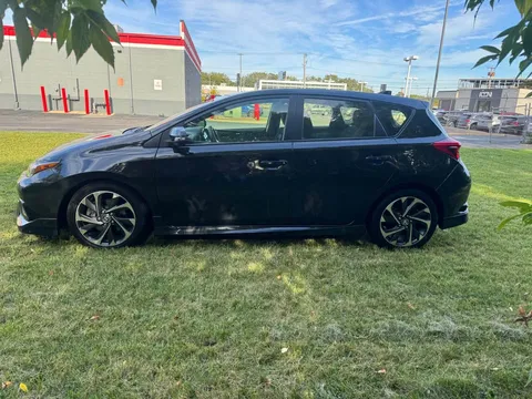 2017 Toyota Corolla 11th Gen - Image 4 of 20