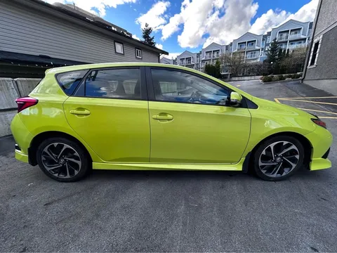 2017 Toyota Corolla 11th Gen - Image 4 of 14