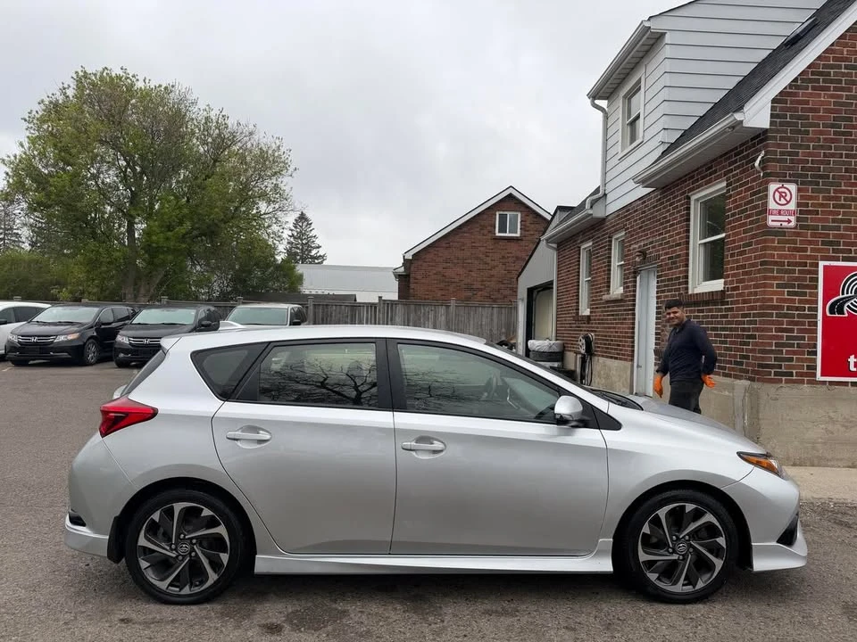 2017 Toyota Corolla 11th Gen - Image 8 of 20