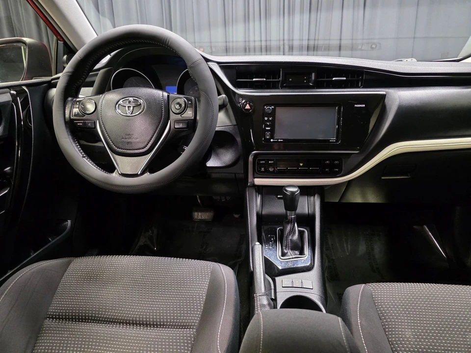 2017 Toyota Corolla 11th Gen - Image 19 of 21