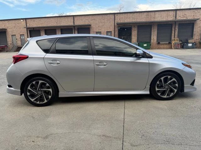 2017 Toyota Corolla 11th Gen - Image 8 of 14