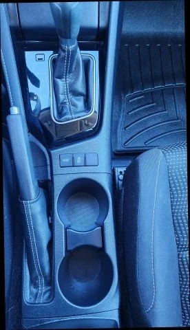 2017 Toyota Corolla 11th Gen - Image 19 of 21