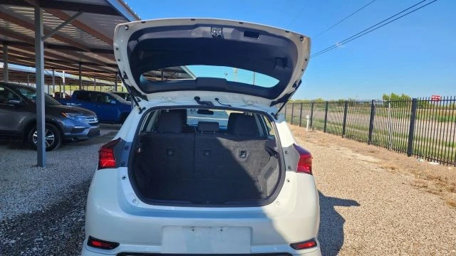 2017 Toyota Corolla 11th Gen - Image 14 of 21