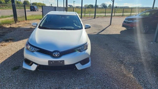 2017 Toyota Corolla 11th Gen - Image 3 of 21
