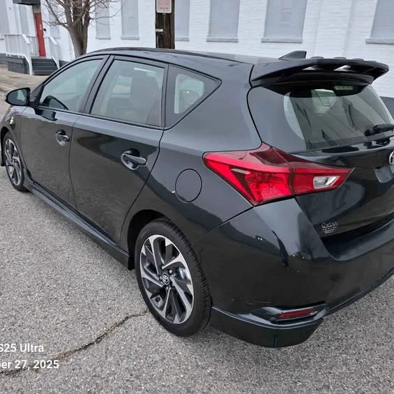 2017 Toyota Corolla 11th Gen - Image 1 of 1