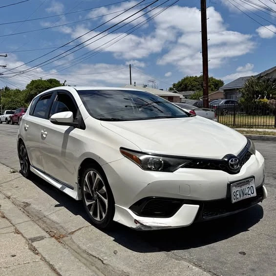 2017 Toyota Corolla 11th Gen - Image 1 of 1
