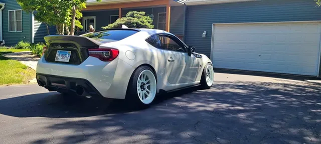 2017 Toyota GR86 Premium Coupe 2D