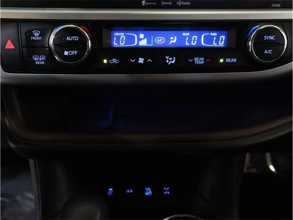 2017 Toyota Highlander - Image 21 of 31