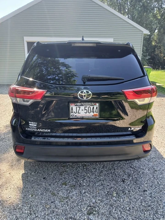 2017 Toyota Highlander - Image 12 of 12
