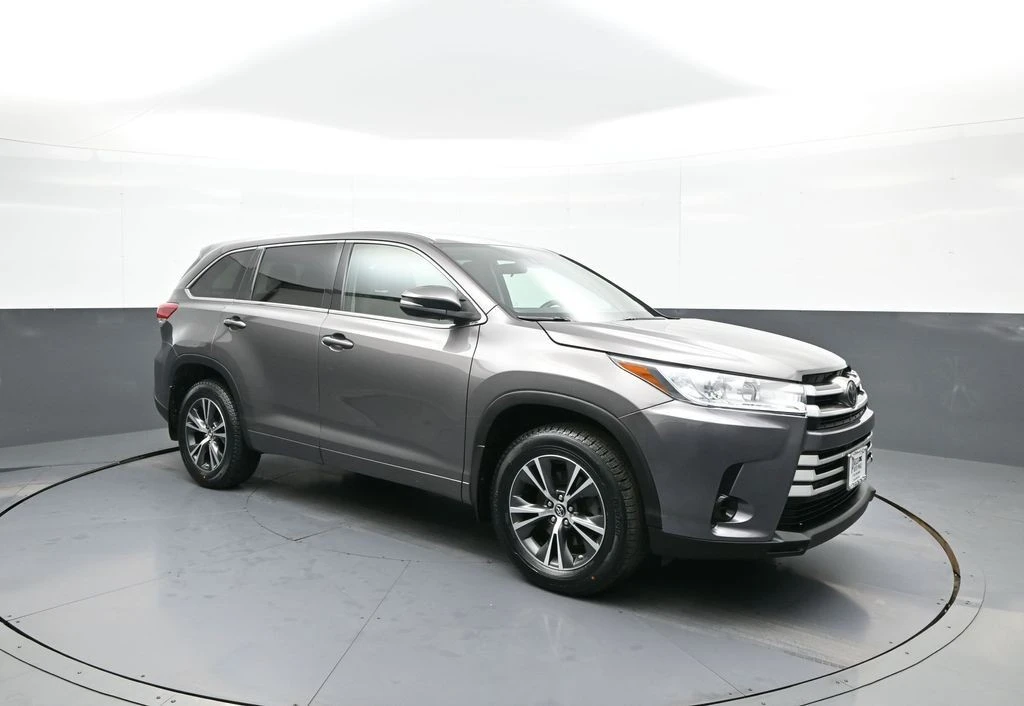 2017 Toyota Highlander - Image 4 of 12