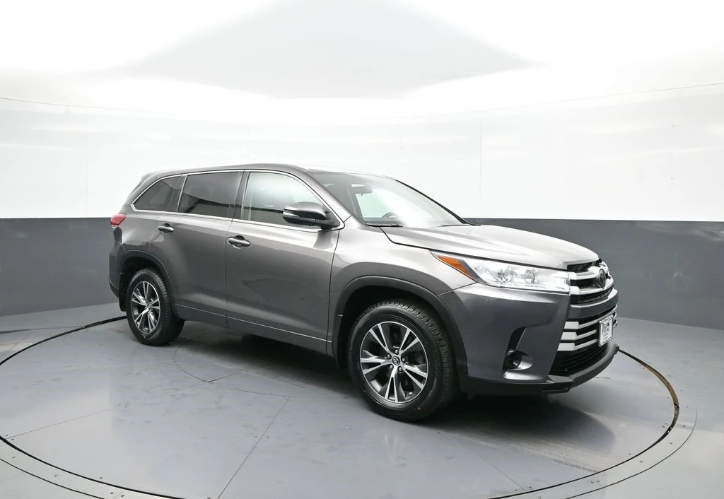 2017 Toyota Highlander - Image 4 of 12