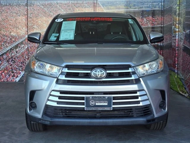 2017 Toyota Highlander - Image 2 of 21