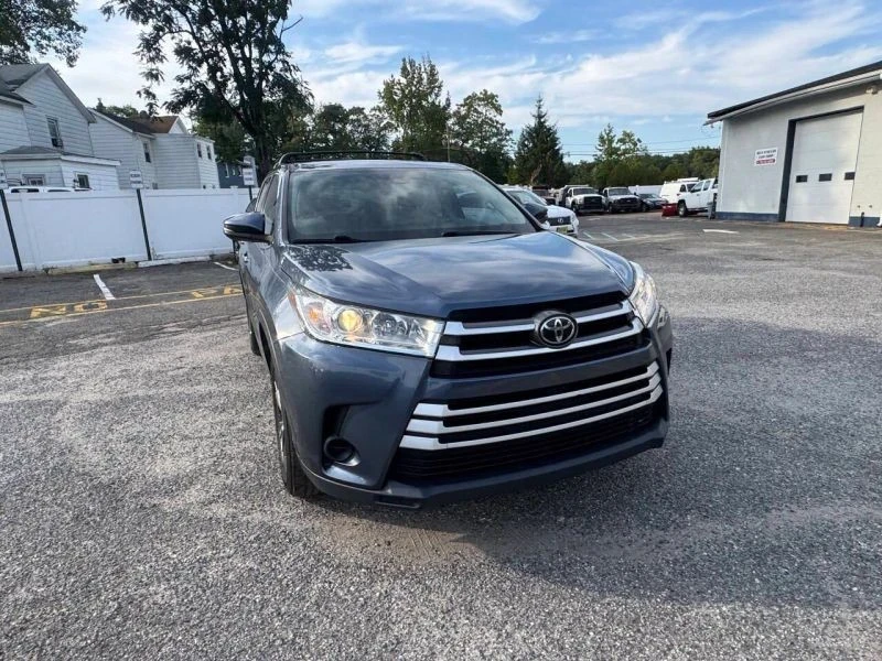 2017 Toyota Highlander - Image 4 of 12