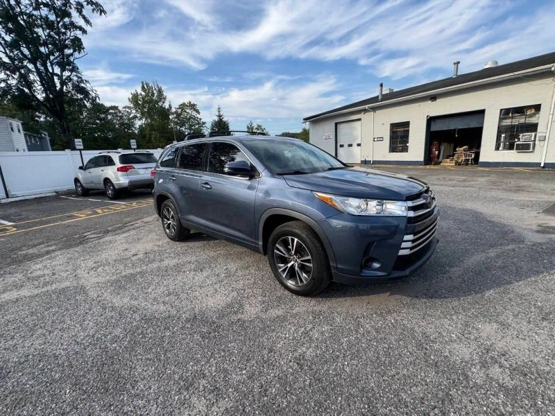 2017 Toyota Highlander - Image 5 of 12