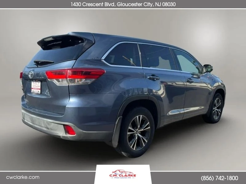 2017 Toyota Highlander - Image 4 of 6