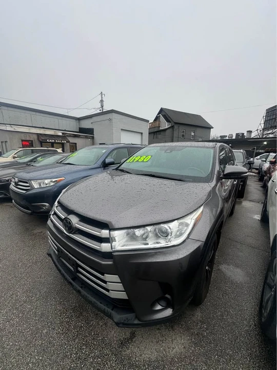 2017 Toyota Highlander - Image 3 of 8