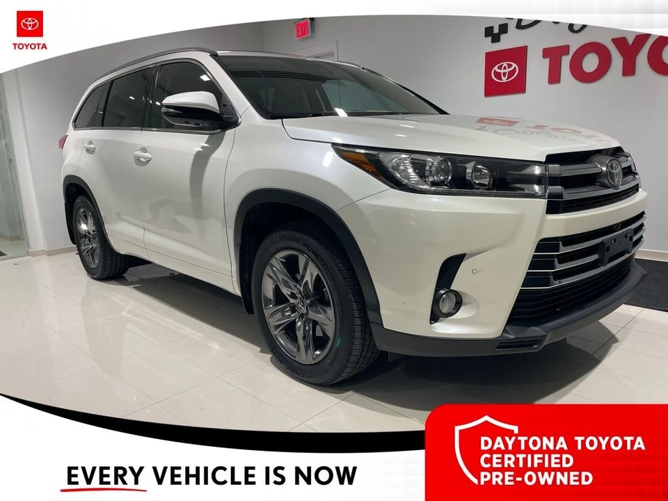 2017 Toyota Highlander - Image 6 of 10
