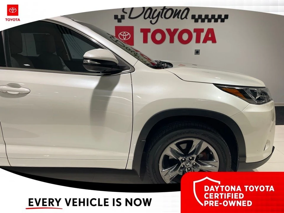 2017 Toyota Highlander - Image 5 of 10